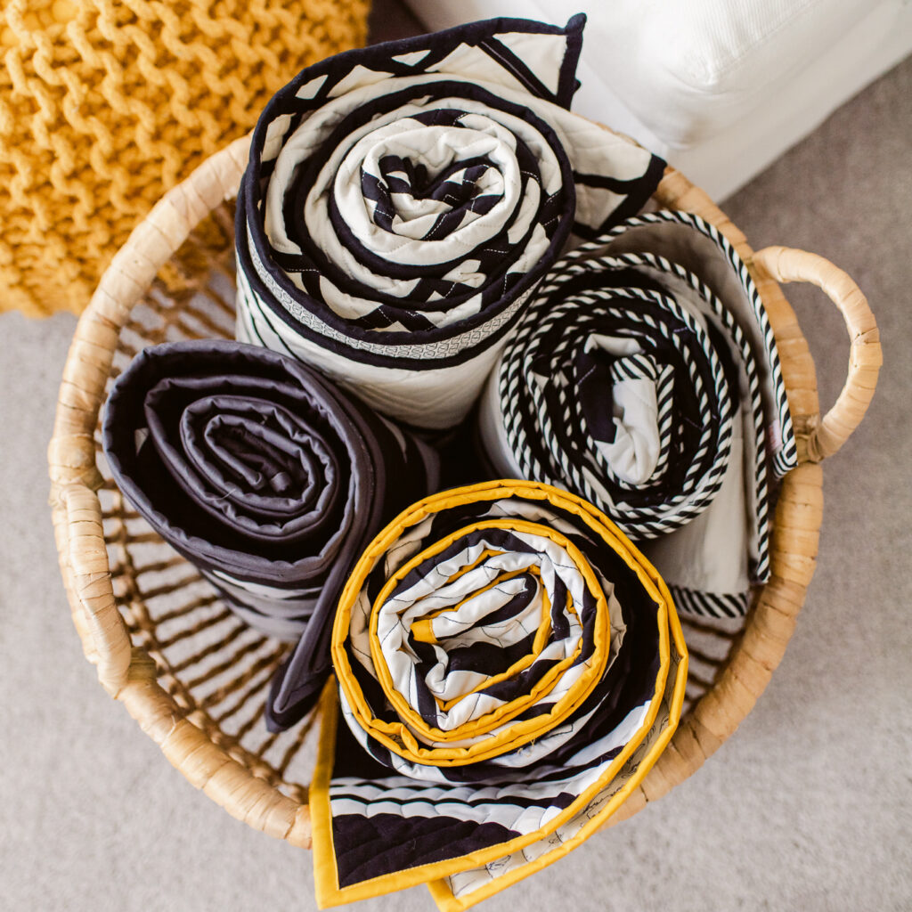 Issue 9 Black and White Quilts